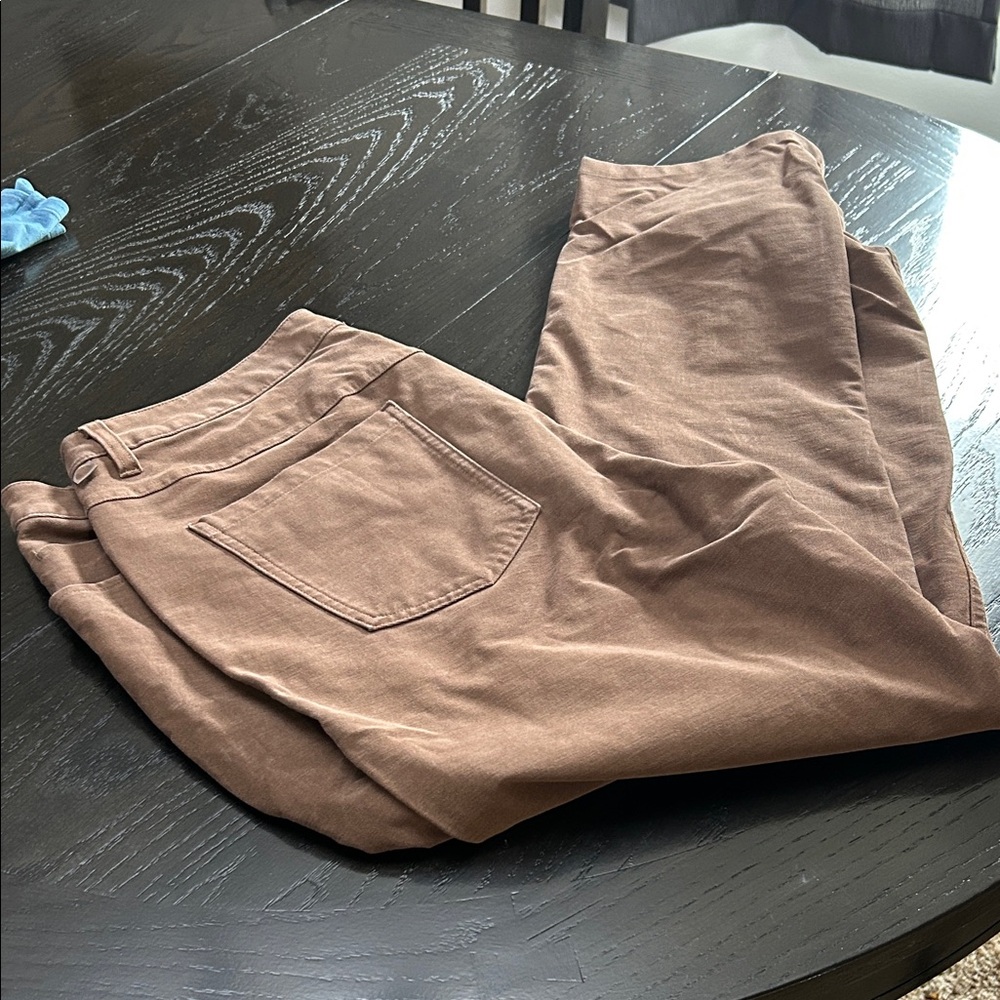 Men's Lululemon Dress pants 36x32